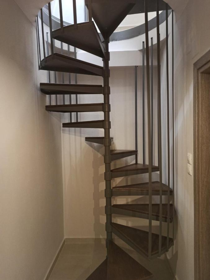 Stylish Ground Floor Maisonette Volos Exterior photo